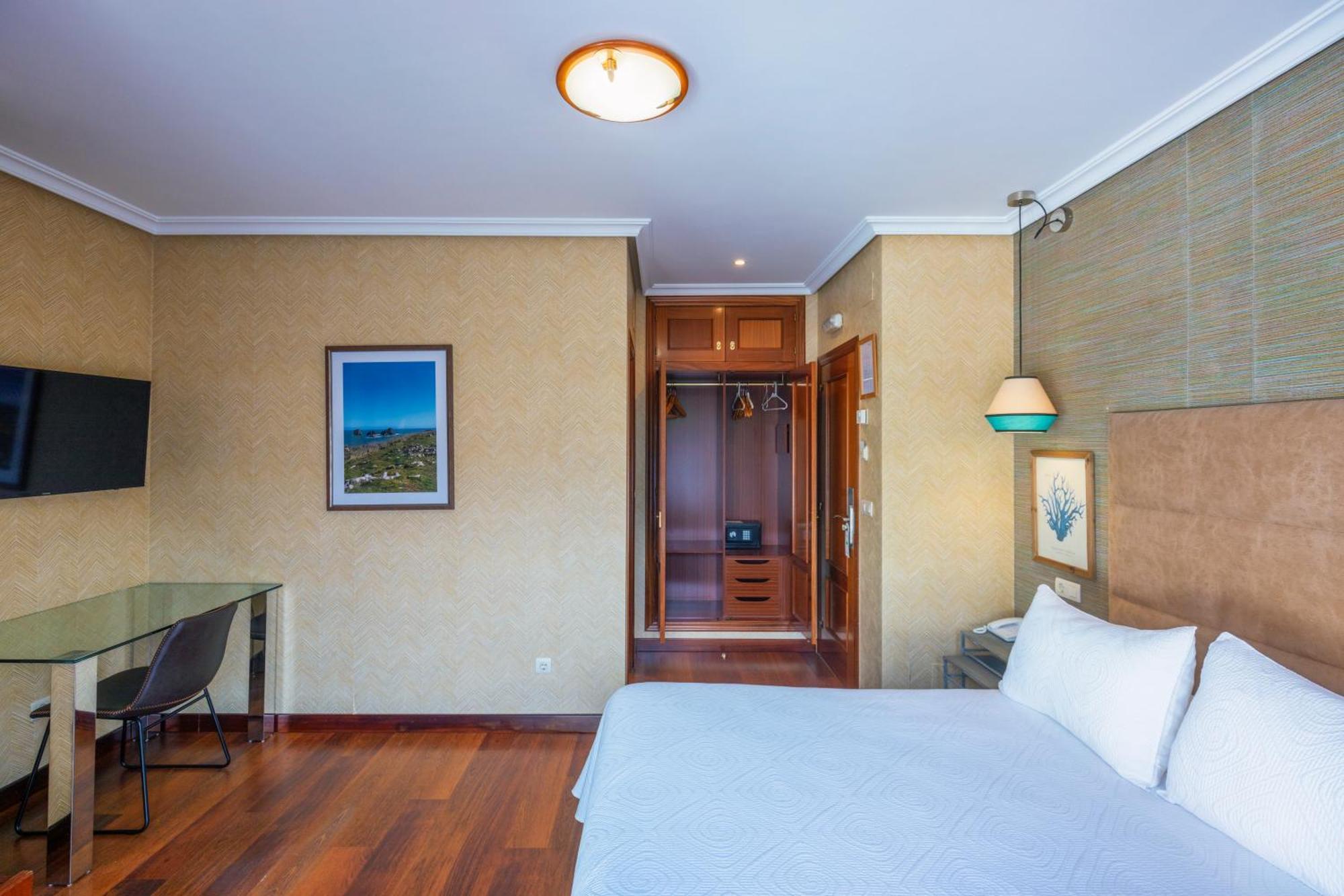 Hotel Verdemar Ribadesella Eksteriør billede