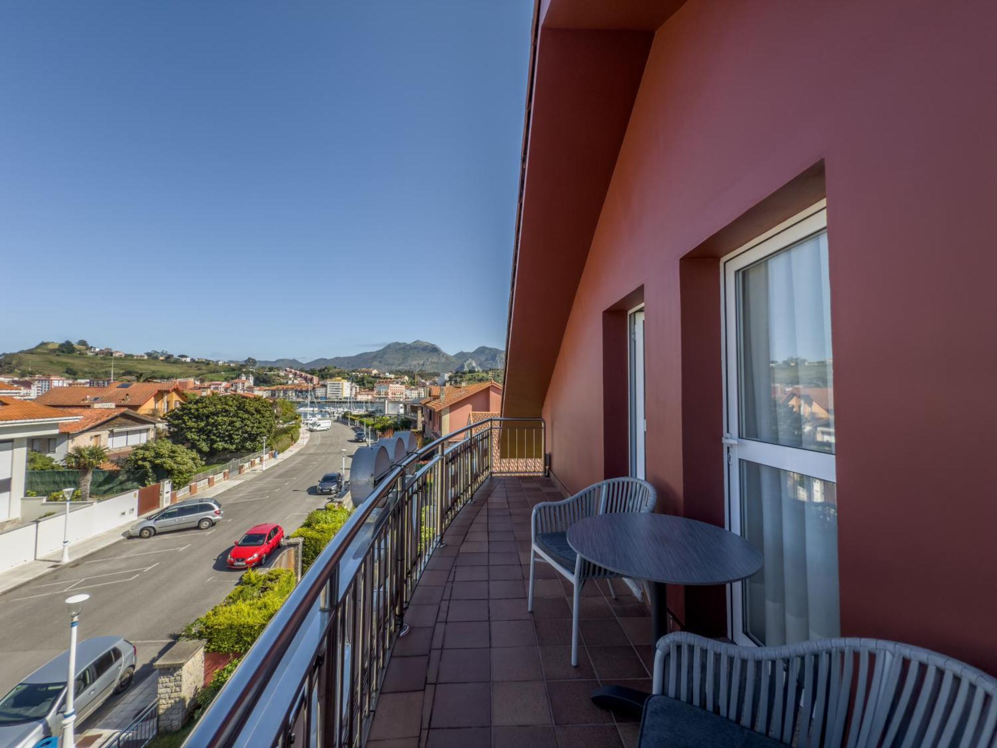 Hotel Verdemar Ribadesella Eksteriør billede